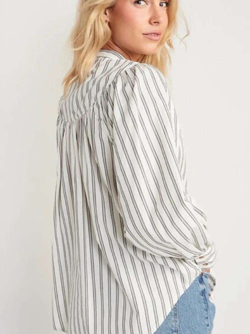 Old Navy puff sleeve striped cotton blouse M